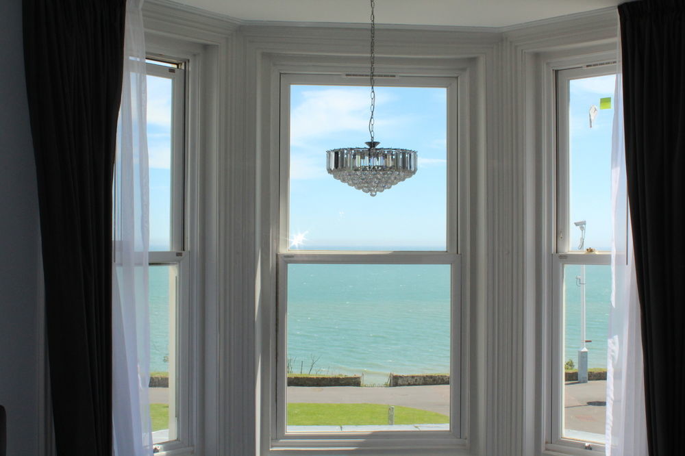The View Hotel Folkestone, A Member Of Radisson Individuals Екстер'єр фото