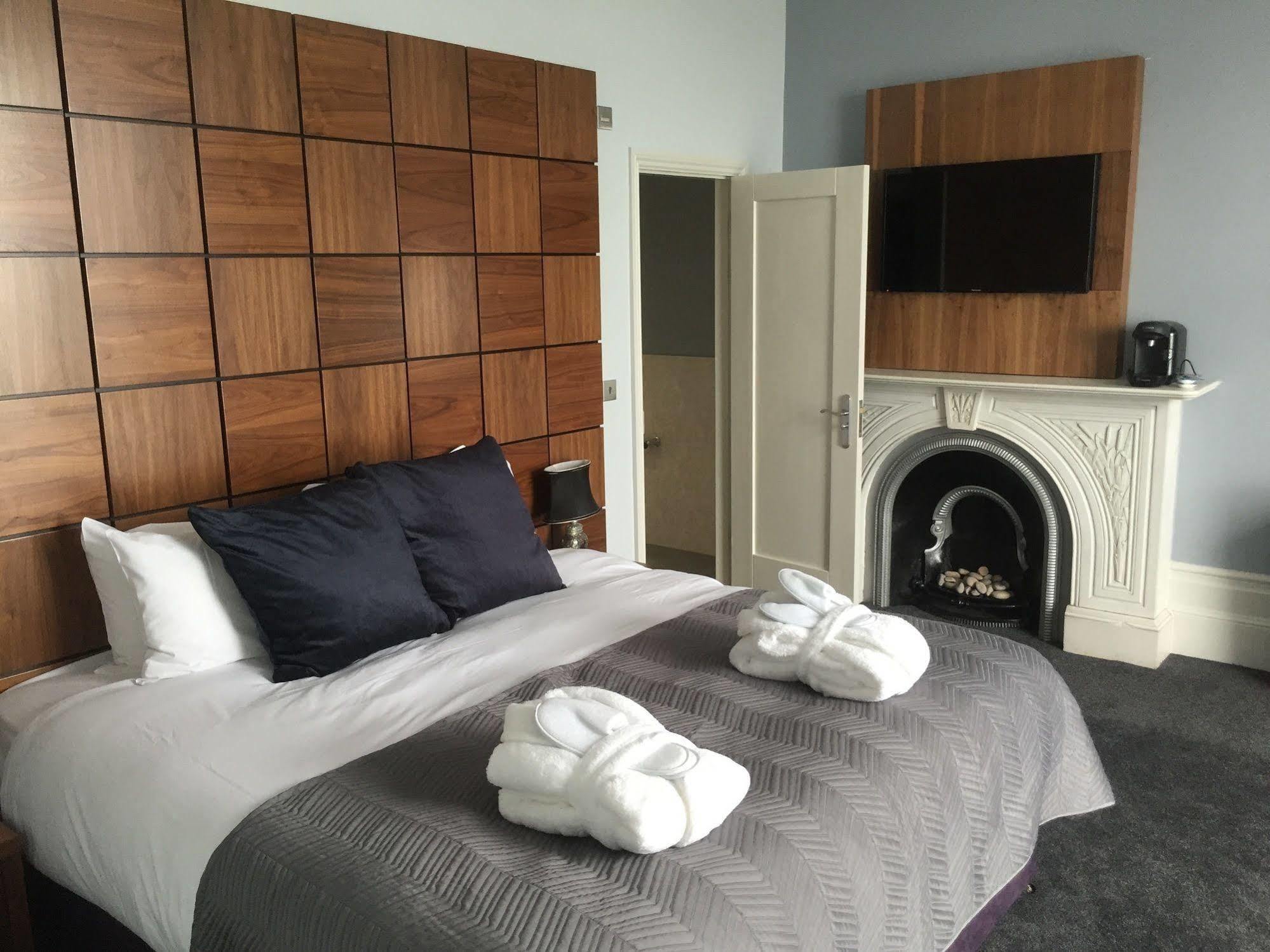 The View Hotel Folkestone, A Member Of Radisson Individuals Екстер'єр фото